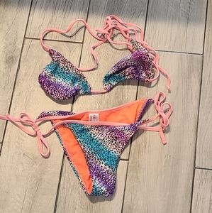 🐧 Forever 21 rainbow leopard print bikini🎀🧁🦄🪻🍍🍓🦉